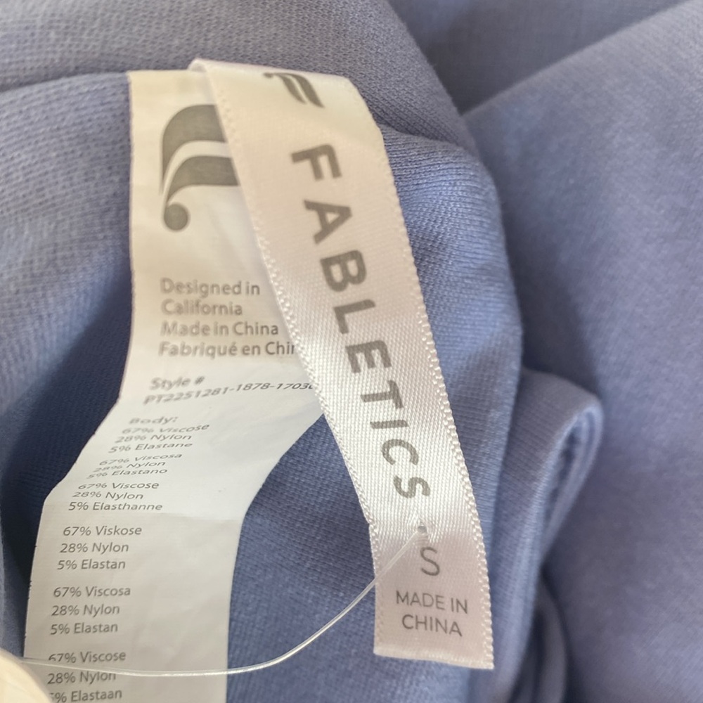 NWT Fabletics S 24/7 Kick Flare Trousers Pant - Picture 3 of 13